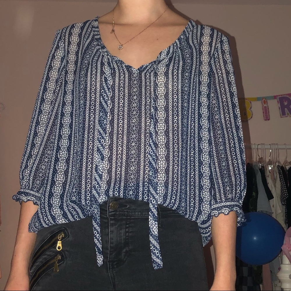Blouse - Picture 3 of 4